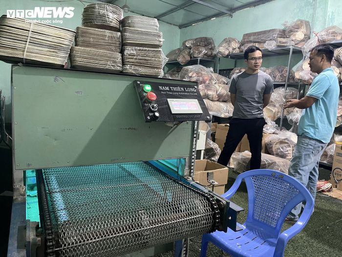 Chén, đĩa làm từ mo cau, được xuất khẩu ra nhiều quốc gia trên 5 châu - 4