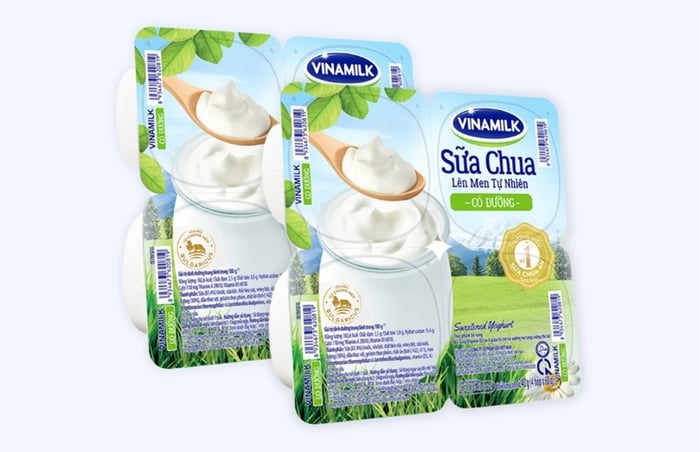 Lốc 4 hộp sữa chua có đường Vinamilk 100g