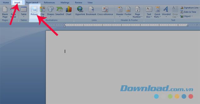 Nhấn vào Insert và Picture