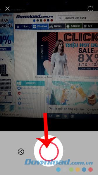 Chạm vào biểu tượng hình tròn để chụp ảnh