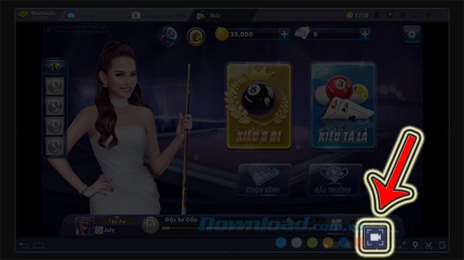 Giao diện chơi game trên BlueStacks