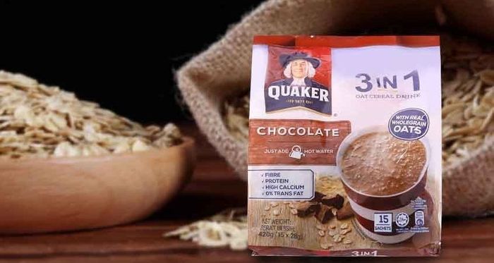 Yến mạch nguyên chất cán mỏng vị chocolate Quaker 420g (dành cho bé từ 3 tuổi)