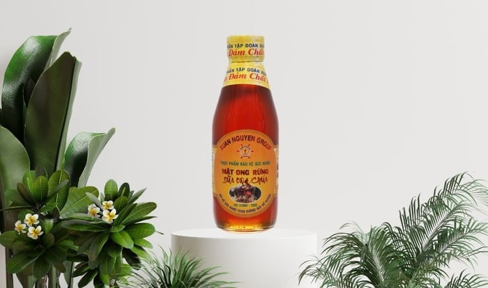 <span>Mật ong rừng nguyên chất pha sữa ong chúa Xuân Nguyên 200 ml</span>