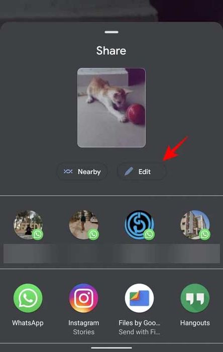 Nhấn vào nút Chỉnh Sửa để chỉnh sửa ảnh trong Android 12