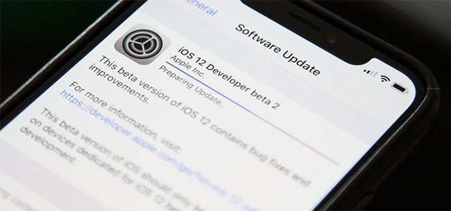 Lỗi iOS 12 'Preparing Update'