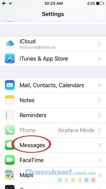 Vào mục Messenger