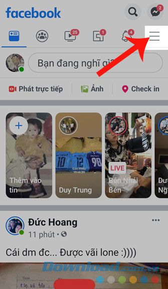 Bấm vào ba dấu gạch ngang.