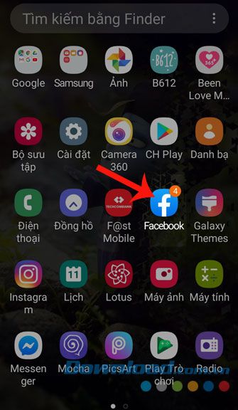 Mở ứng dụng Facebook.