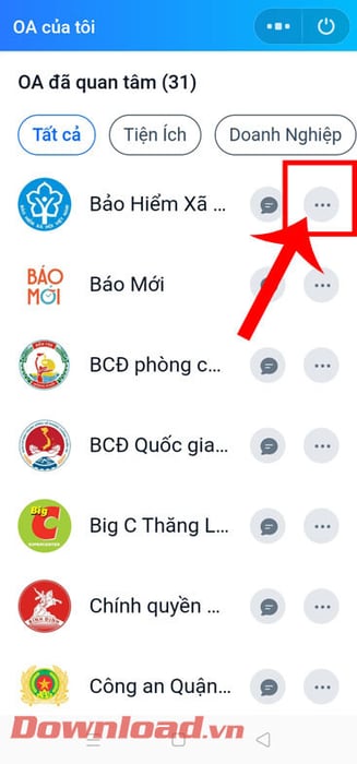 Chạm vào biểu tượng ba dấu chấm