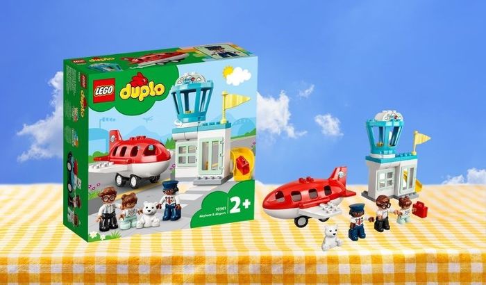 Bộ đồ chơi lắp ráp sân bay cho bé Lego Duplo 10961 (28 chi tiết)