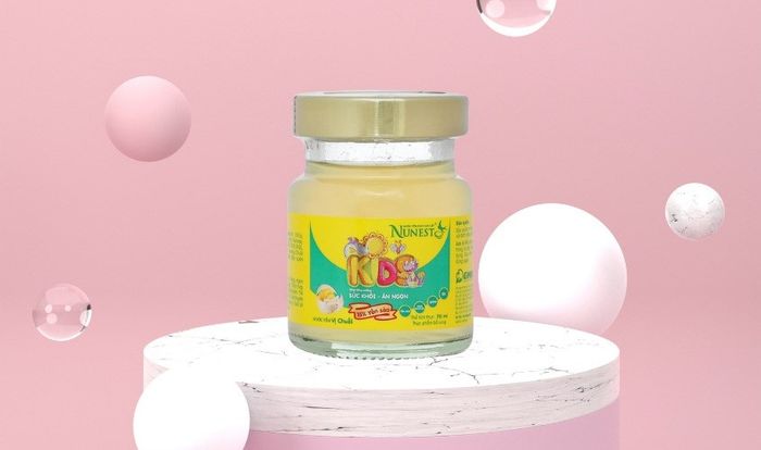 Nước yến sào Nunest Kids vị chuối 70 ml