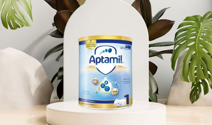 Sữa bột Aptamil Infant Formula số 1 900g (0 - 12 tháng)