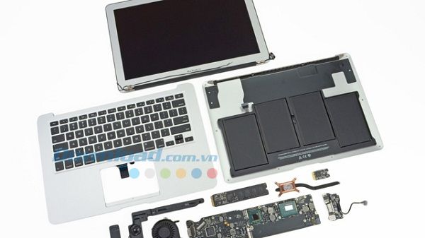 Hướng dẫn sửa chữa nhanh laptop bị đổ nước