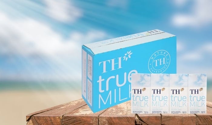 Thùng 48 hộp sữa tươi TH true MILK không đường 180 ml