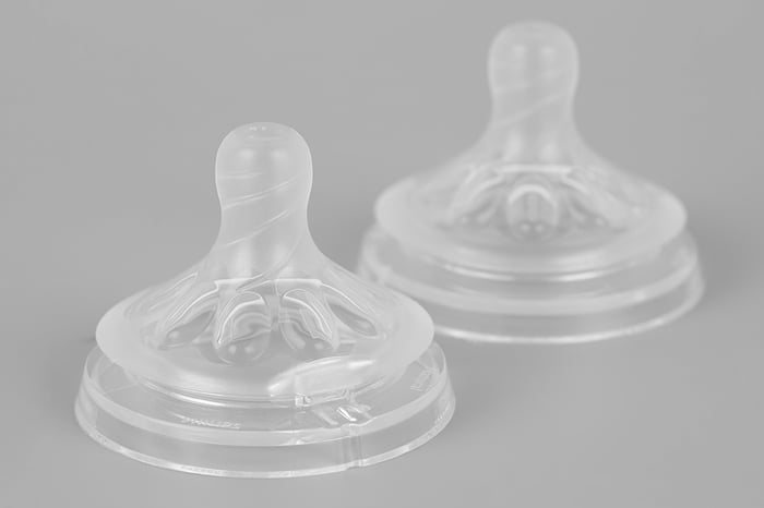 Núm ti silicone Philips Avent cho trẻ sơ sinh SCF651.23