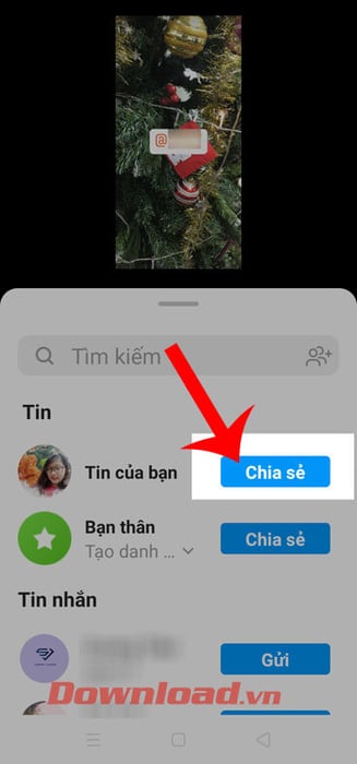 Chạm vào nút Chia sẻ