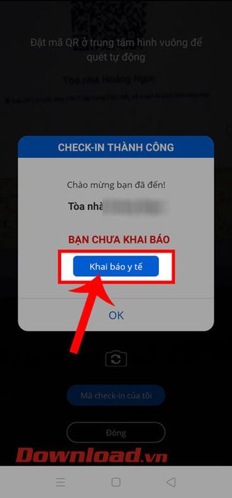 Nhấn vào nút Khai báo y tế