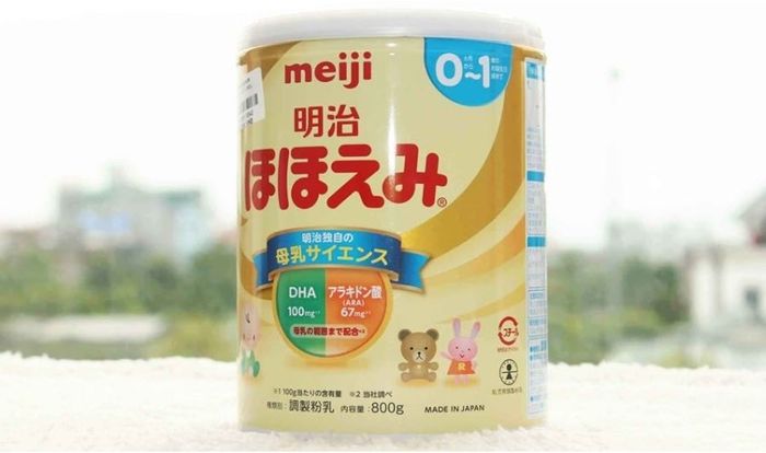 Sữa bột nội địa Nhật Meiji Hohoemi Milk 800g