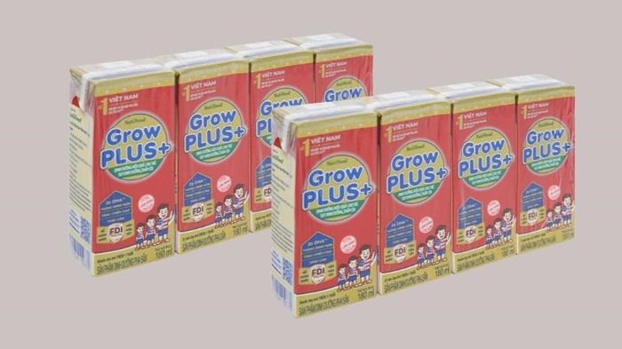 Lốc 4 hộp sữa pha sẵn NutiFood Grow Plus+ hương vani 180 ml cho trẻ suy dinh dưỡng, thấp còi