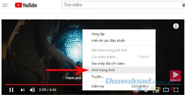 Click đúp chuột phải vào màn hình.