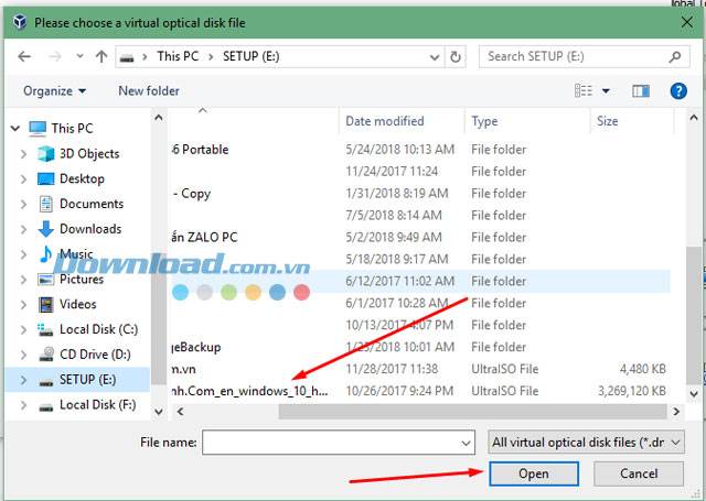 Trên VirtualBox Windows 10, chọn file cài đặt Windows 10.