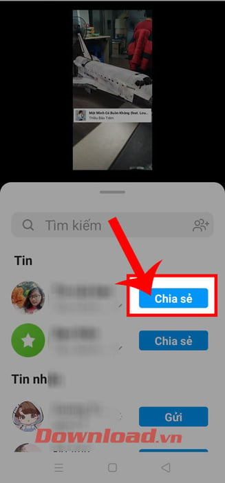 Bấm nút Chia sẻ