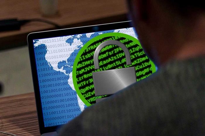 Ransomware khóa màn hình