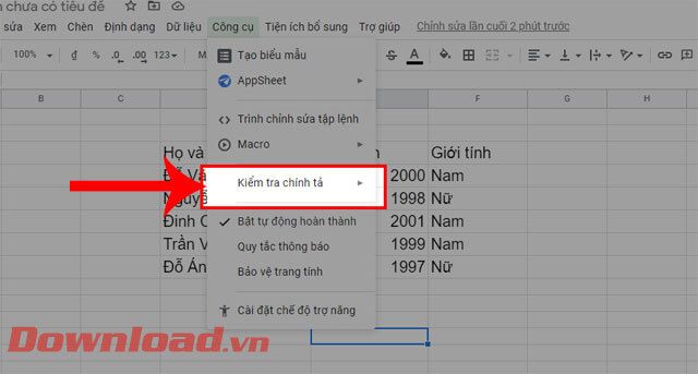 Chọn Kiểm tra chính tả