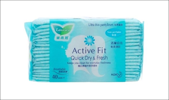 Băng vệ sinh hàng ngày Laurier Active Fit khô thoáng không có cánh, 40 miếng