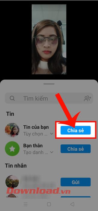 Nhấn vào nút Chia sẻ