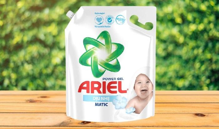 Nước giặt Ariel Dịu Nhẹ dung tích 3.1 lít