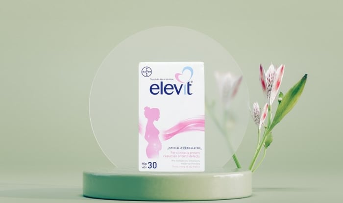 Viên uống Elevit cung cấp vitamin và khoáng chất, mỗi hộp 30 viên