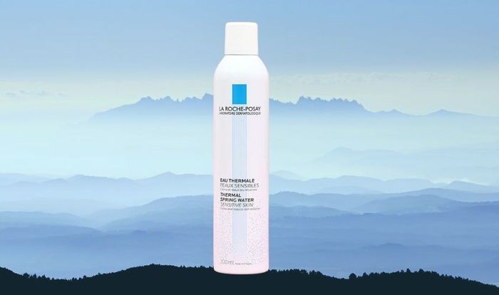 Xịt khoáng La Roche-Posay Eau Thermale 300 ml giúp dịu da và ngăn chặn quá trình oxy hóa