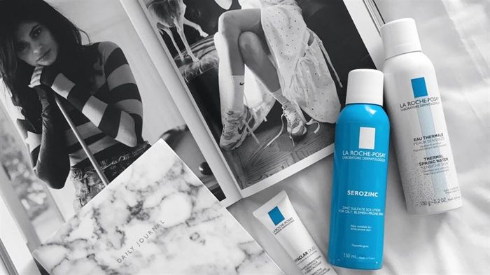 Xịt khoáng giúp làm dịu da và ngăn ngừa mụn La Roche Posay SerozinC