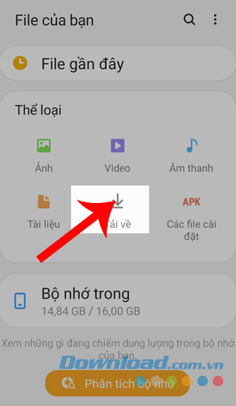 Chạm vào mục Thư mục Tải về