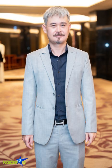 Nghệ sĩ Vĩnh Xương thủ vai ông bố đồng hành, tốt bụng của nhân vật nữ chính. Cùng với Việt Anh, ông được coi là trụ cột, là người đứng sau ủng hộ các diễn viên trẻ trong quá trình làm việc.