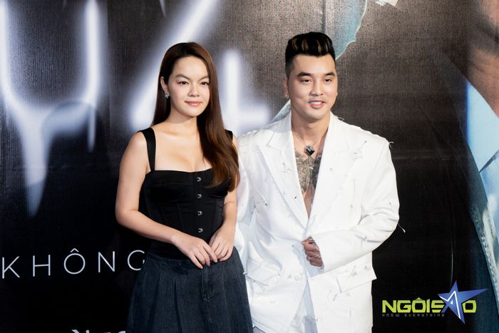 Ưng Hoàng Phúc tái ngộ với H.A.T