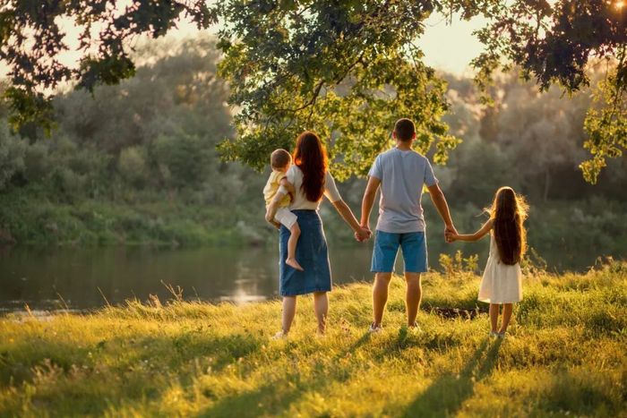 Ba phong cách nói chuyện khiến không khí trong gia đình trở nên ngột ngạt nhất