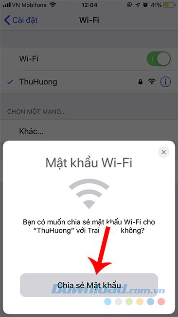 Chia sẻ mật khẩu Wi-Fi trên iPhone cho người khác