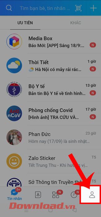 Chạm vào biểu tượng Tài khoản