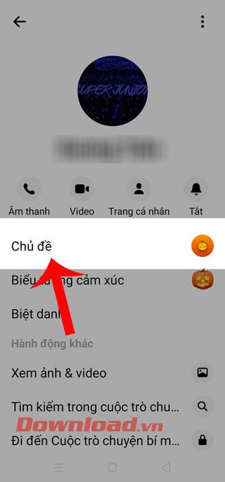 Bấm vào mục Chủ đề