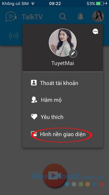 Sau khi bạn đã chọn 'Hình nền giao diện', hãy lựa chọn một trong ba hình nền có sẵn để thay đổi