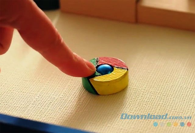 Google Chrome, từ năm 2016, đã chiếm ưu thế với tới 40% thị phần trình duyệt web trên toàn cầu. Với khả năng đồng bộ hóa tab, bookmark và tìm kiếm qua tài khoản Google, Chrome được người dùng đánh giá cao về tính tiện ích và giao diện thân thiện.