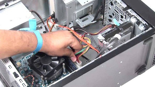 Xả điện cho nguồn của PSU