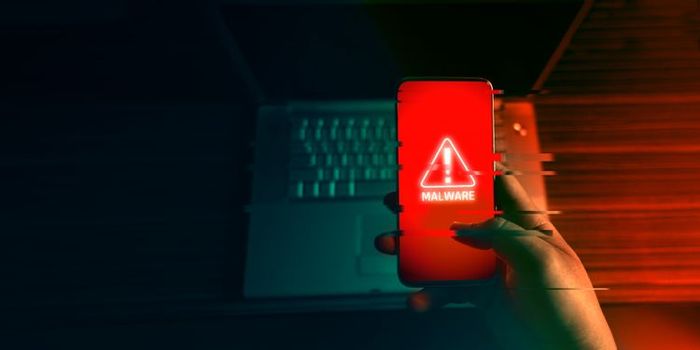 Dễ bị nhiễm malware từ người dùng khác khi sử dụng Wifi công cộng