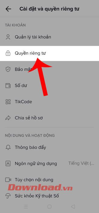 Chạm vào mục Quyền riêng tư