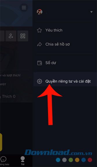 Chạm vào mục Quyền riêng tư và cài đặt