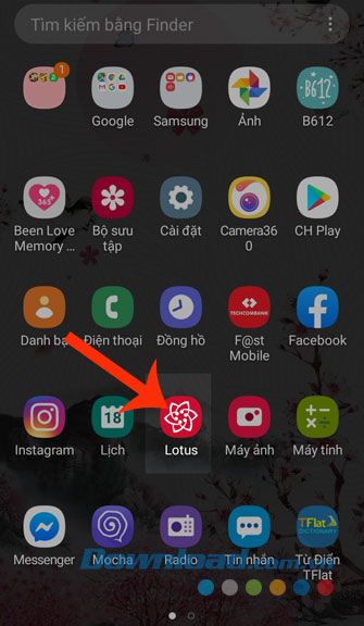 Mở ứng dụng Lotus trên điện thoại của bạn.