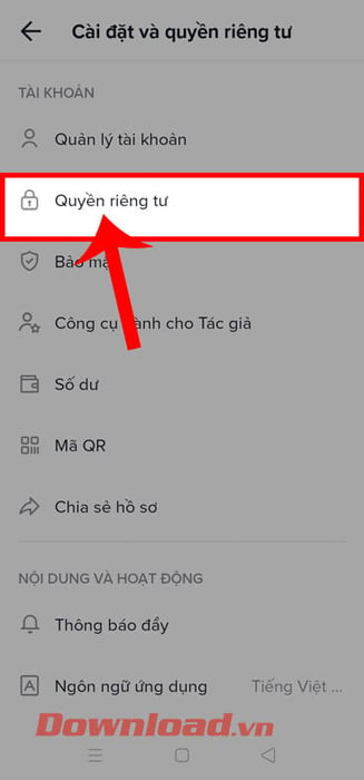 Nhấn vào mục Quyền riêng tư
