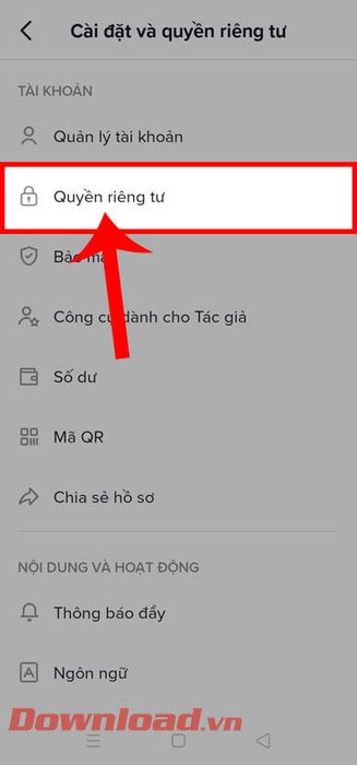 Chọn mục Quyền riêng tư
